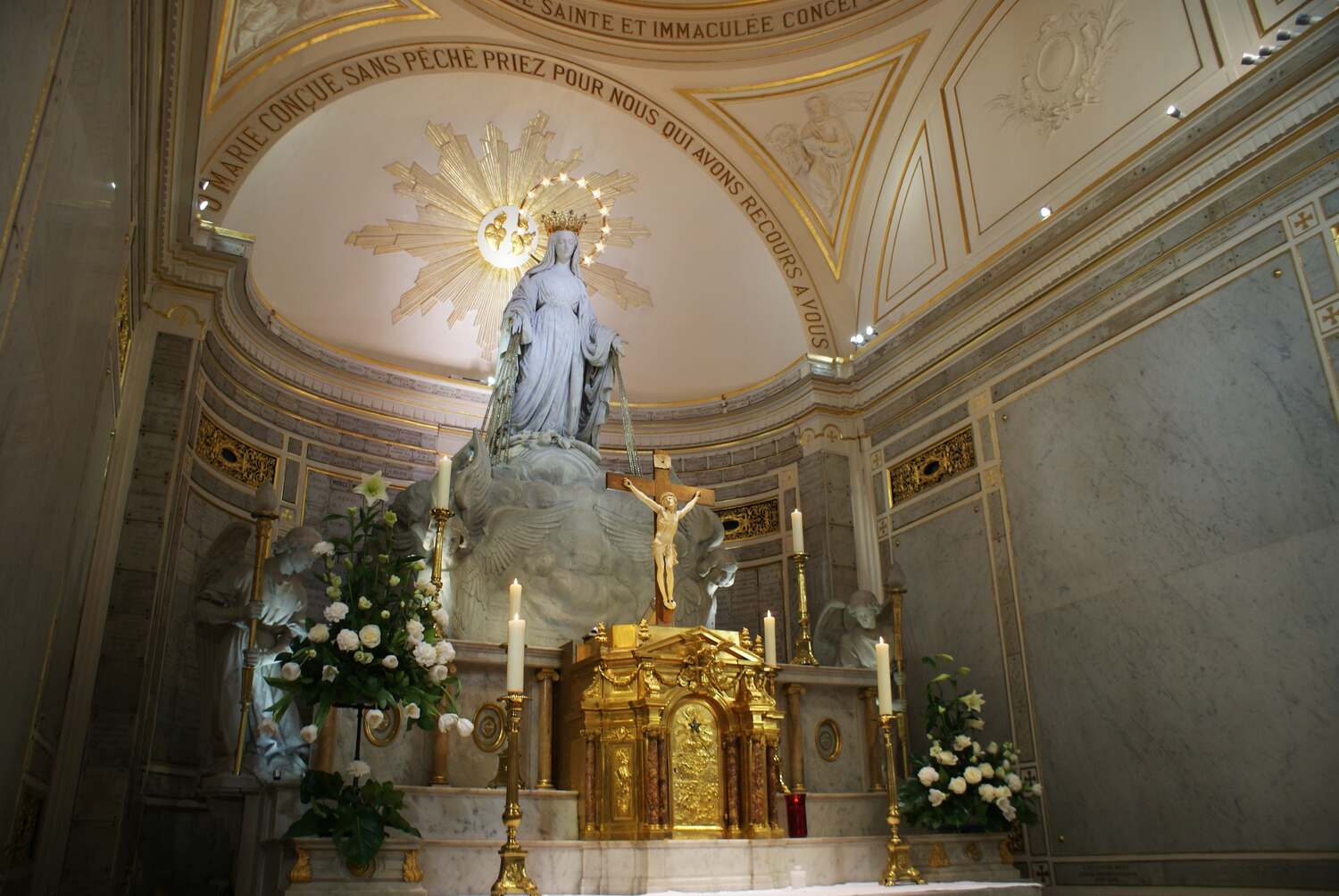 Chapel of Our Lady of the Miraculous Medal.